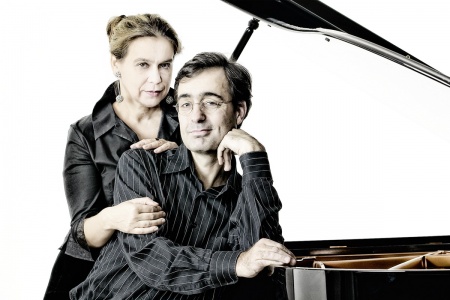 Joanna Madroszkiewicz  &  Paul Gulda